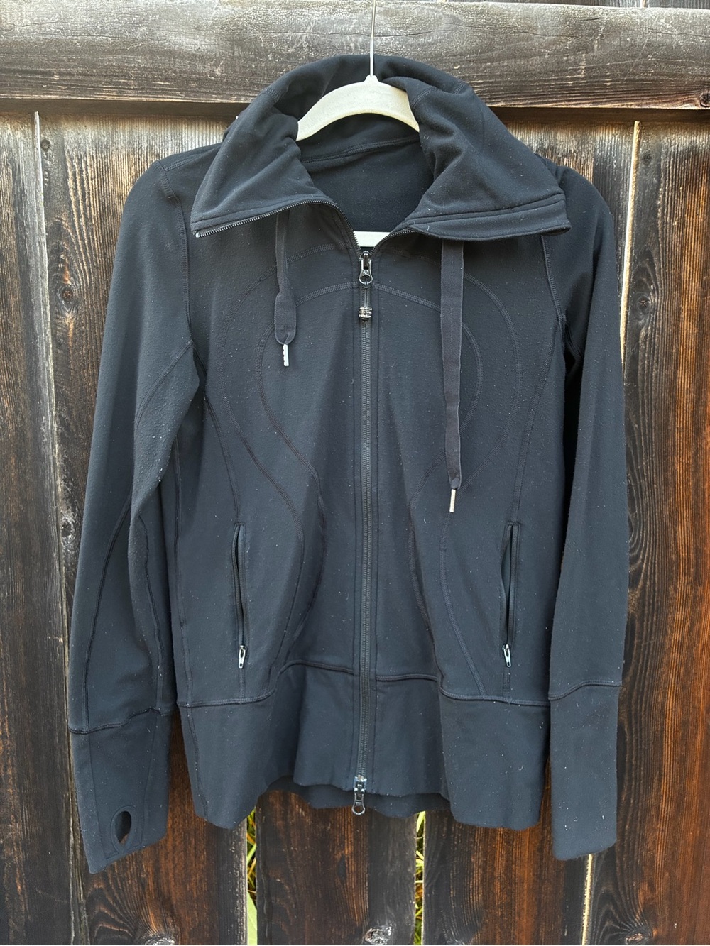 LuluLemon Stride jacket